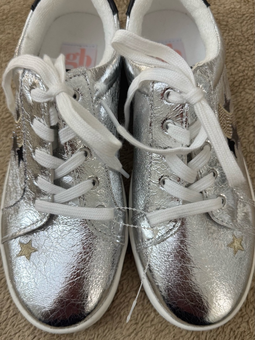 Gianni Bini Girls Silver Moon & Star Sneakers Size 5  New Tennis Shoes